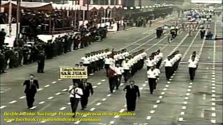 290798 Campeones Nacionales Desfile Escolar 1998  Colegio San Juan Trujillo Perú [upl. by Lorsung]