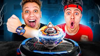 NÃO ACREDITO O ENALDINHO ME EMPRESTOU UMA BEYBLADE ELÉTRICA QUE É INDESTRUTÍVEL NINGUÉM VENCE [upl. by Ahseirej]