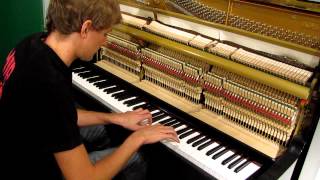 Aurelien FAOU  Solo Piano II Medley Chilly Gonzales [upl. by Lecroy]