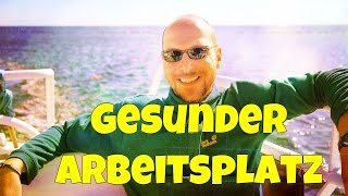 Lars VS Laufband  Gesunder Arbeitsplatz Schrittzähler Stehtisch bauen VEGAN [upl. by Monia]