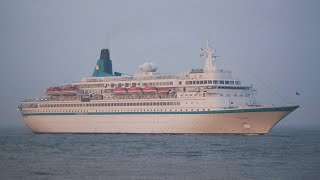 cruise ship MS ALBATROS arriving in harwich harbour 25917 [upl. by Doowle]