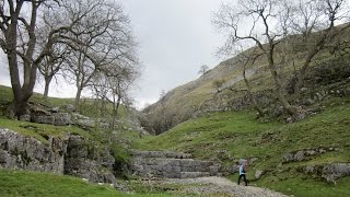 Conistone Grassington Walks Yorkshire Dales Walks In North Yorkshire England UK [upl. by Hoenack152]