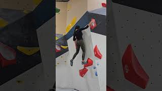 Trying new climbing gym 😍🥰🤩 figuring out how to start this v5 😆bouldering rockclimbing climber [upl. by Aicnelav]