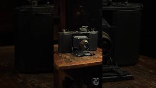 Kodak Nº1 model A Speed Kodak camera [upl. by Anoed]