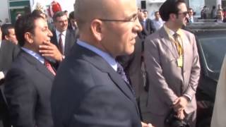 GAZETEKAMU Bakan Mehmet Şimşekten Şoföre Fırça [upl. by Kcajyllib126]