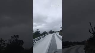 Cae nieve en carreteras de Caldas tras fuerte oleada de calor por el fenómeno de El Niño [upl. by Esorbma]