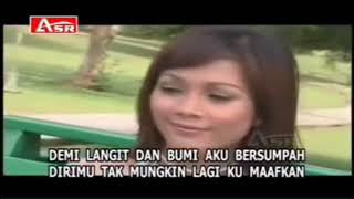 Meggi Z  Sakit Hati  Official Music Video [upl. by Etnahs]