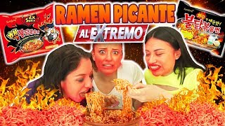 MEZCLANDO los RAMEN más PICANTES del MUNDO 🔥  Vloggeras Fantásticas [upl. by Anaitak]