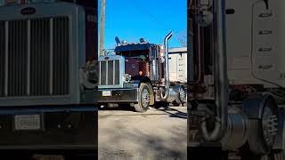 PETERBILT TRUCK PULLS HARD UPHILL TO CROSS RR TRACKS trycks peterbilt bigrigs bigtruck [upl. by Esela]