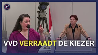 Stem nooit meer VVD [upl. by Eitsyrc]