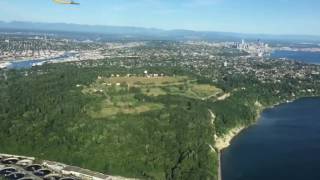 Seaplane landing in Lake Union Seattle [upl. by Dlareme279]