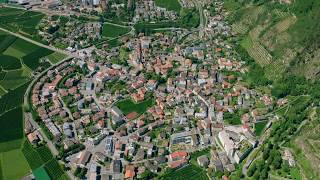 Südtirol  Schlanders im Vinschgau  Alto Adige  Silandro in Val Venosta [upl. by Weinberg348]