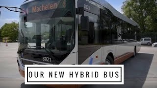 Nouveau bus hybride Volvo  Nieuwe hybride bus Volvo [upl. by Suhsoj730]