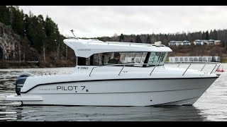 Катера моторные Finnmaster Pilot 7 Weekend Продажа яхт в Москве [upl. by Neirbo]