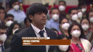 President Kovind confers Major Dhyan Chand Khel Ratna Award 2021 on Shri Neeraj Chopra [upl. by Leveroni571]