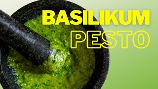 Einfaches Rezept für selbstgemachtes Basilikum Pesto  Pesto Genovese  shorts [upl. by Nwhas959]