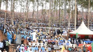 Burundi  près de 200 000 pèlerins au sanctuaire de Mugera pour lAssomption [upl. by Lodovico]