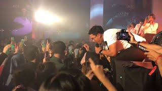 Maliq amp DEssentials  Lil Thing Live at The Pallas Jakarta 05122019 [upl. by Roselane971]