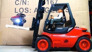 RC ADVENTURES  114th Linde H40D Forklift Loading VS KRAZY JOE [upl. by Lepley550]