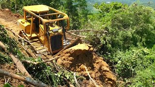 Stressful This Bulldozer Was Desperate to Open a Dangerous Terrace in the Landslide Area [upl. by Sancha987]