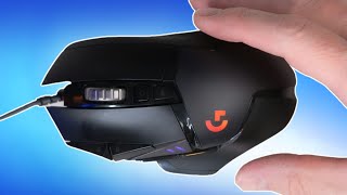 WHY IS EVERYONE BUYING THIS GAMING MOUSE THE LOGITECH G502 HERO [upl. by Garry]