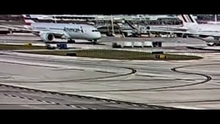 INCIDENT REVIEW  American Airlines Boeing 787 Engine Ingests Cargo Container at OHare 101724 [upl. by Lidda]