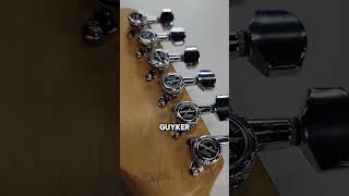 Locking Tuners Vs Normal Tuners On Guitar guitar [upl. by Peednam]