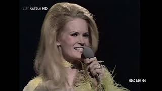 Lynn Anderson Rose Garden 1971 [upl. by Kacerek]