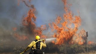 California incendio senza fine quotApple Firequot provocato dallautocombustione di una vettura diesel [upl. by Yajet]