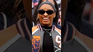 Simone Biles Supports Husband Jonathan Owens in Style at Bears GameSimoneBiles JonathanOwens [upl. by Durrell]