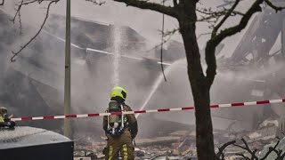 Pelo menos três mortos em explosão num apartamento em Haia [upl. by Ellary]