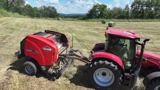 Rundballenpresse mit fester Presskammer KUHN FB 3125 [upl. by Aloysius]