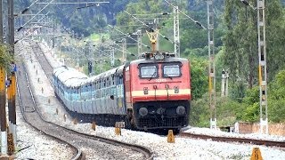 BAGMATI EXPRESS ROLLER COASTING  12578 MYSORE DARBHANGA [upl. by Zedecrem]