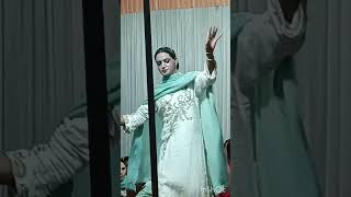 Rajmalun Mai Kus Wani Wariewan Manz Khanmouji By Boya dancer kashmiri song 2024 kashmiri [upl. by Okikuy]