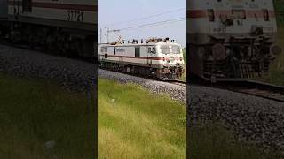 11020 Bhubaneswar  CSMT Konark Express Going Towards Wadi Jn [upl. by Sension]