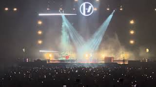 Twenty One Pilots  Oldies Station  American Airlines center Dallas  962024 [upl. by Vale]