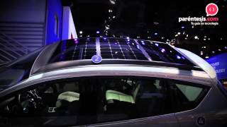 Ford presenta un auto que funciona con energía solar [upl. by Aisats]