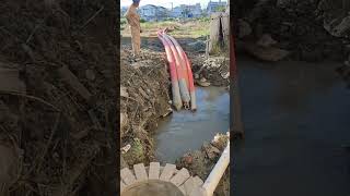 How they laying water pipe underground [upl. by Cinnamon]