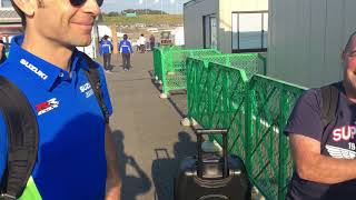 Retrouvailles Sylvain Guintoli Randy De Puniet et Bruno Vecchioni paddock Motogp Motegi [upl. by Rae]