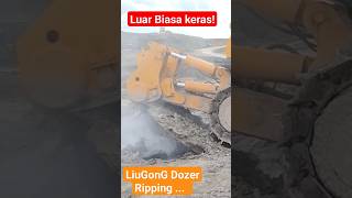 Dozer LiuGonG bekerja keras untuk membelah bebatuan yang keras [upl. by Rekyr]