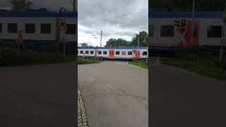 Güterzug Richtung Süden und NordWestBahn RS 2 nach Bremerhaven in BremenBurgGrambke [upl. by Yelnoc]