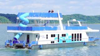 Tour of a Houseboat on Lake Cumberland State Dock 1000  quotMega Catquot [upl. by Airliah]