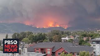 Residents flee Yellowknife Canada as wildfire moves closer to city [upl. by Kristy411]