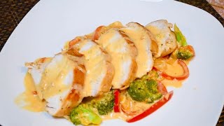 Pollo en Salsa de Brocoli [upl. by Devon]