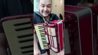 live Acordeon Todeschini Super 5 selo verde vendido [upl. by Calendra128]