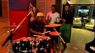 Sipho Hotstix Mabuse performs live on expresso 1822013 [upl. by Photina]