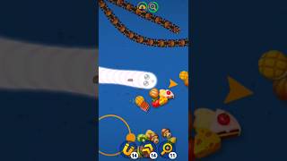 Spider worm VS PurpleWhite worm 🪱 wormies games worms wormszone gameplay [upl. by Tavis]