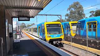 X’trapolis train terminating at Hurstbridge Station [upl. by Downing]