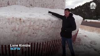 Minocqua puts finishing touches on 30foottall snowman after threeyear hiatus [upl. by Hairabez]