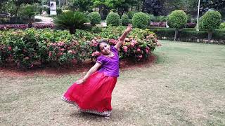 Vathikkalu Vellaripravu Video Song  Dance performance By  Charishma [upl. by Ordep]